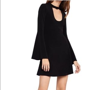 BCBGeneration , Bell-Sleeve.. Cut-Out Dress